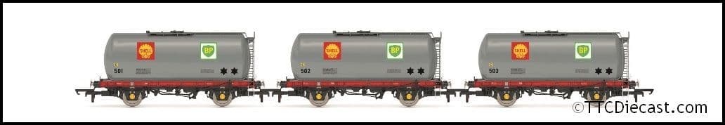 Hornby R60260 Shell-Mex, TTA Tank Wagon Triple Pack - Era 8 - OO Gauge
