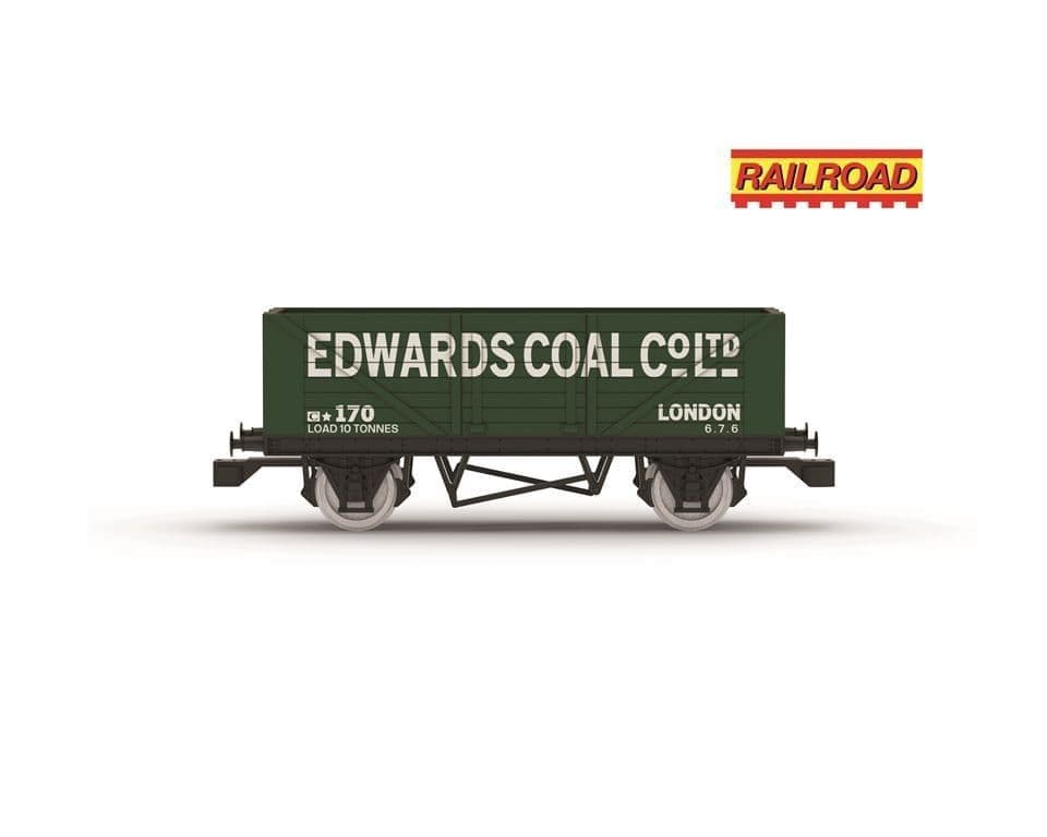 Hornby R60269 RailRoad Edwards Plank Wagon, OO Gauge - PRE ORDER £15.74