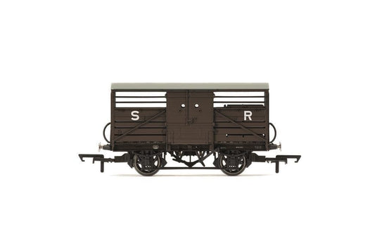 Hornby R60287 SR Cattle Wagon 53698, OO Gauge