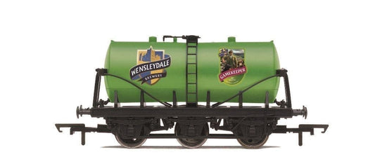 Hornby R60308 Wensleydale Brewery Gamekeeper Tanker, OO Gauge