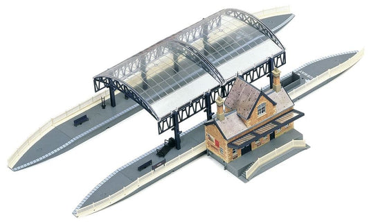 Hornby R8009 Station Terminus