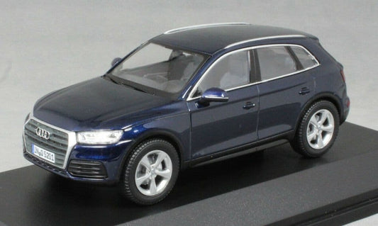 iScale 5011605632, 1:43 Scale Audi Q5 Navarra Blue, Audi Dealer Packaging