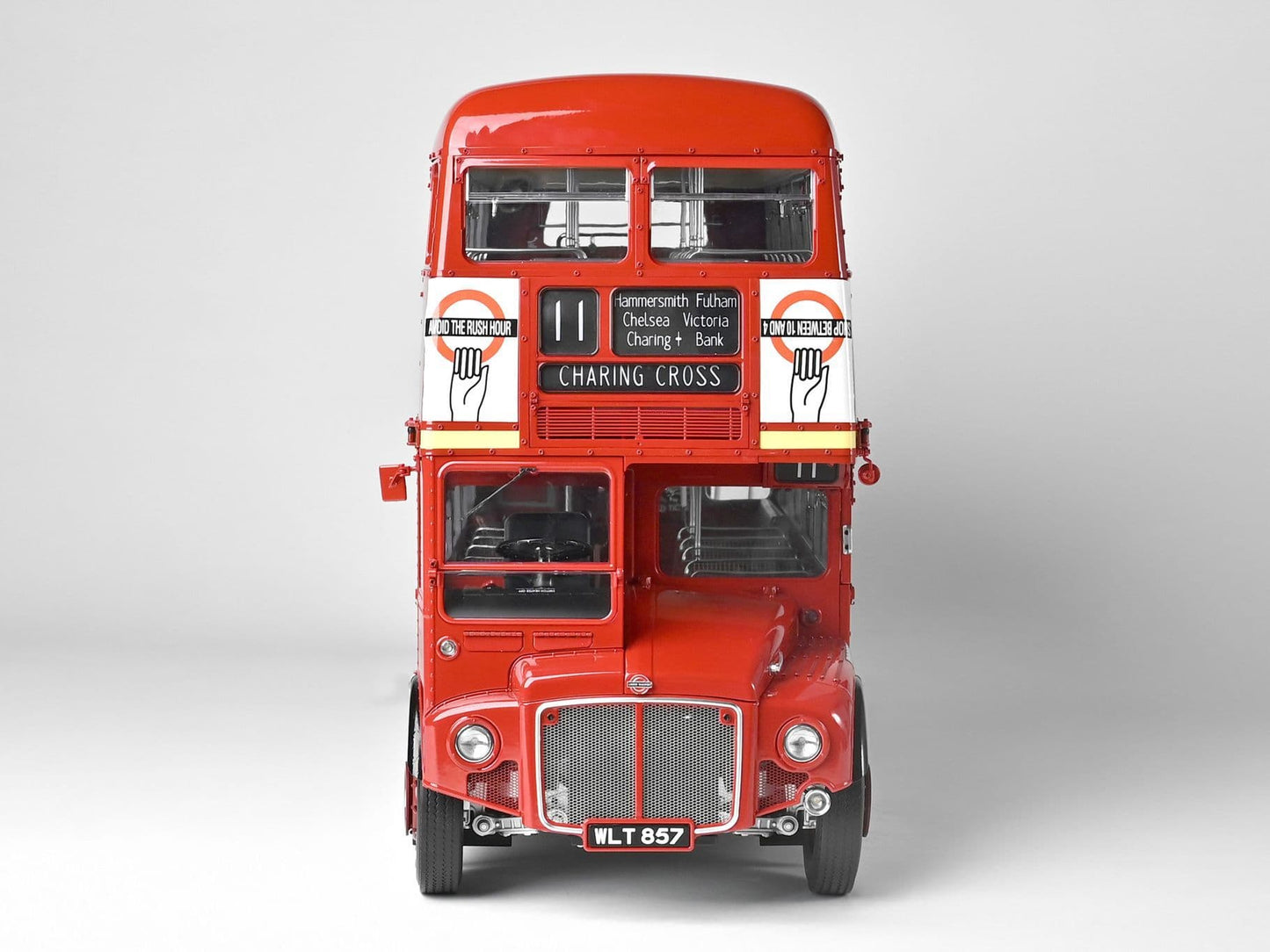 IXO Collections 1/12 Scale Routemaster Bus, Highly Detailed Metal & Plastic Kit.