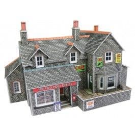 Metcalfe PN154 N Gauge Village Shop & Café
