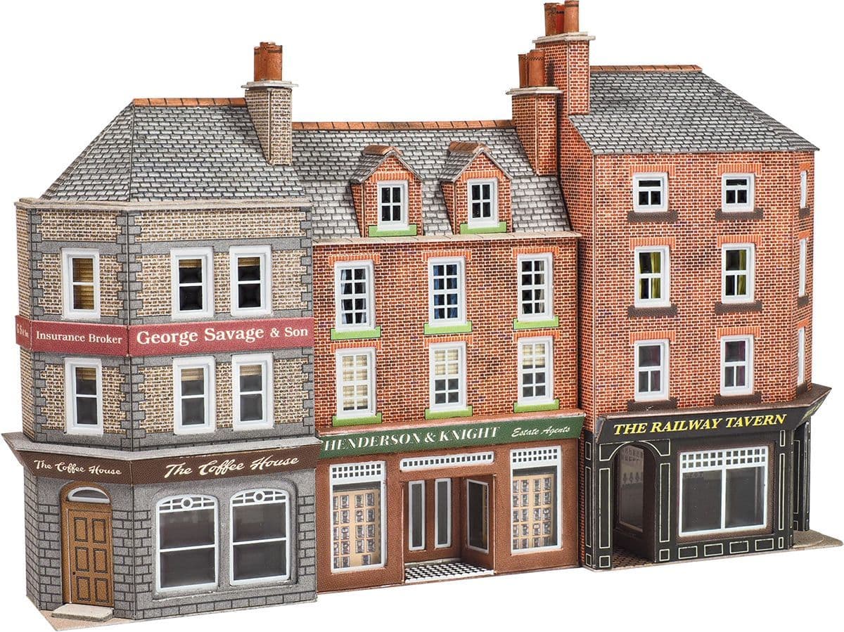 Metcalfe PN972 N Gauge Low Relief Pub & Shops