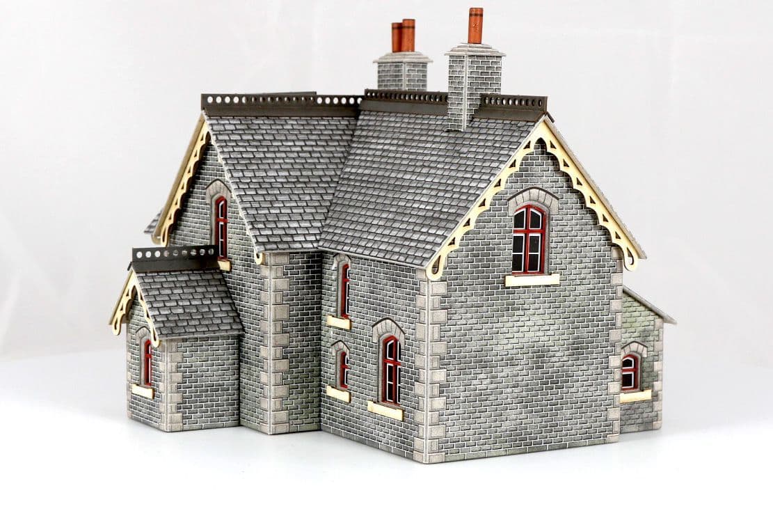 Metcalfe PO335 00/H0 Scale Settle/Carlisle Station Masters House