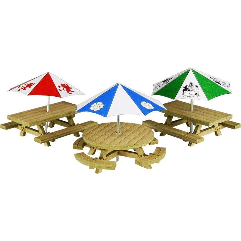 Metcalfe PO510 00/H0 Scale Picnic Tables