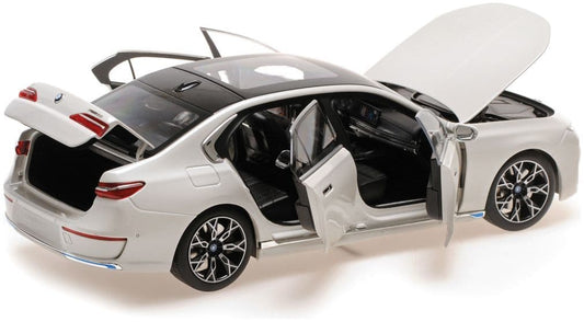 Minichamps 110 023200 Bmw I7, 2022, White Metallic 1:18 Scale *PRE ORDER £214.19*