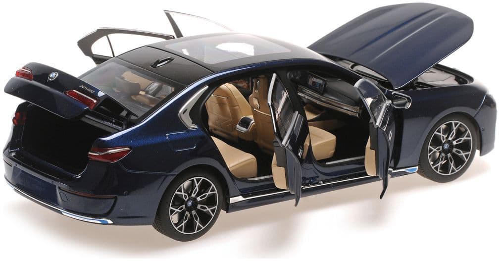 Minichamps 110 023202 Bmw I7, 2022, Blue Metallic 1:18 Scale *PRE ORDER £214.19*