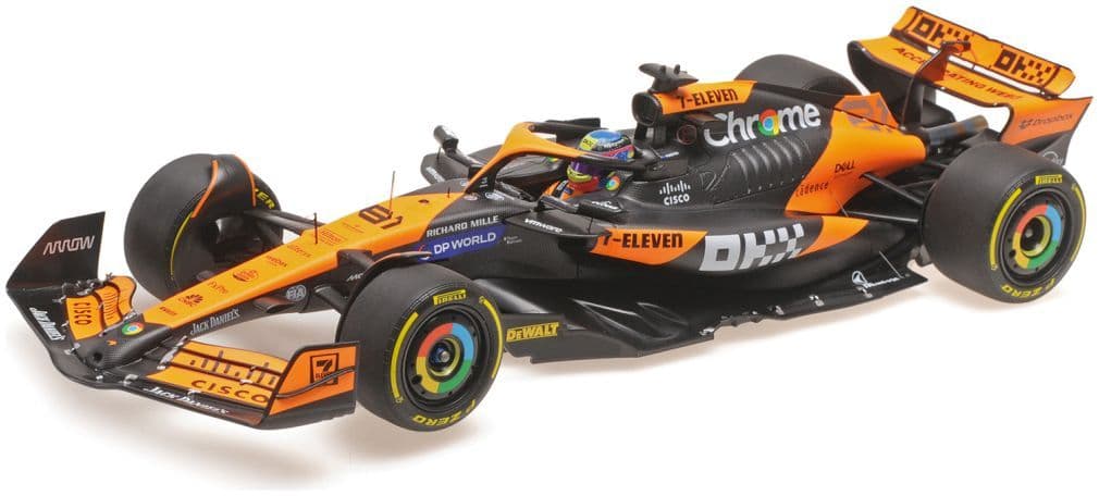 Minichamps 537 243181 McLaren F1 Team MCL38 Oscar Piastri 1st Win Hungarian 2024 1:18 Scale *PRE ORDER £181.89*