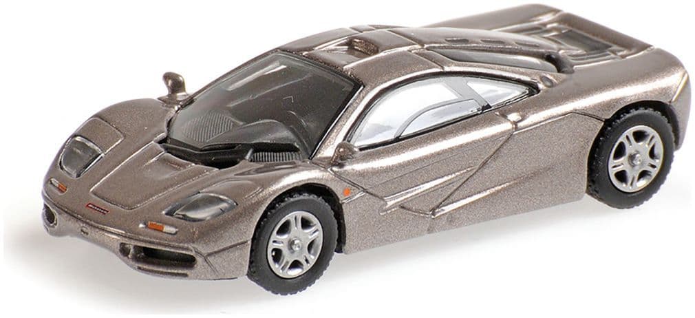 Minichamps 870 133824 Mclaren F1 Roadcar, Grey Metallic 1:87 Scale *PRE ORDER £17.84*