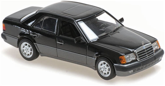 Minichamps 940 037160 Mercedes-Benz 500E V8, 1991, Black 1:43 Scale *PRE ORDER £33.99*