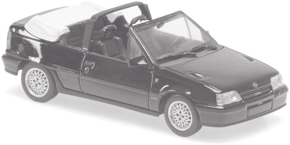 Minichamps 940 045931 Opel Kadett Gsi Cabriolet, 1989, White 1:43 Scale *PRE ORDER £33.99*