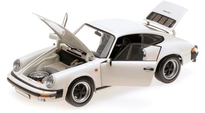 Minichamps 100 063024 Porsche 911 Carrera Coupe 3.2 1983 White 1/18 Scale *PRE ORDER £ 145.83*