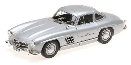 Minichamps 110 037210 Mercedes Benz 300 SL (W198) 1955 Silver with Openings 1/18 Scale PRE ORDEr