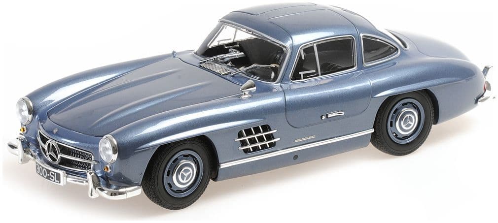 Minichamps 110 037220 Mercedes Benz 300 SL (W198) 1955 Light Blue Metallic with Openings 1/18