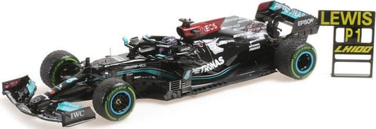 Minichamps 110 211544 Mercedes AMG Petronas F1 W12 E Performance Lewis Hamilton Sotchi GP 21