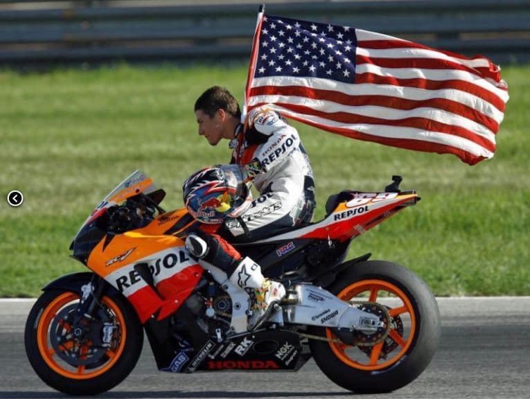 Minichamps 122 061169 Honda RC211V Nicky Hayden World Champion Moto GP 2006 with figurine