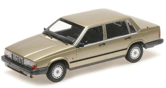 Minichamps 155 171702 Volvo 740 GL 1986 Dark Green (Sealed Body) 1/18 Scale *PRE ORDER £ 130*