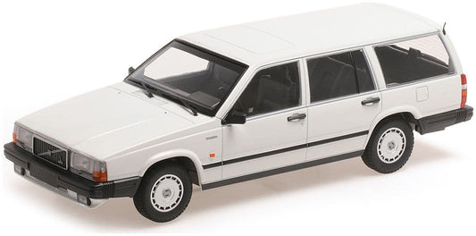 Minichamps 155 171772 Volvo 740 GL Break 1986 White 1/18 Scale *PRE ORDER £ 124.99*