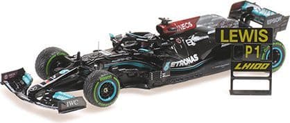 Minichamps 410 211544 Mercedes AMG Petronas F1 W12 E Performance Lewis Hamilton Sotchi GP 21