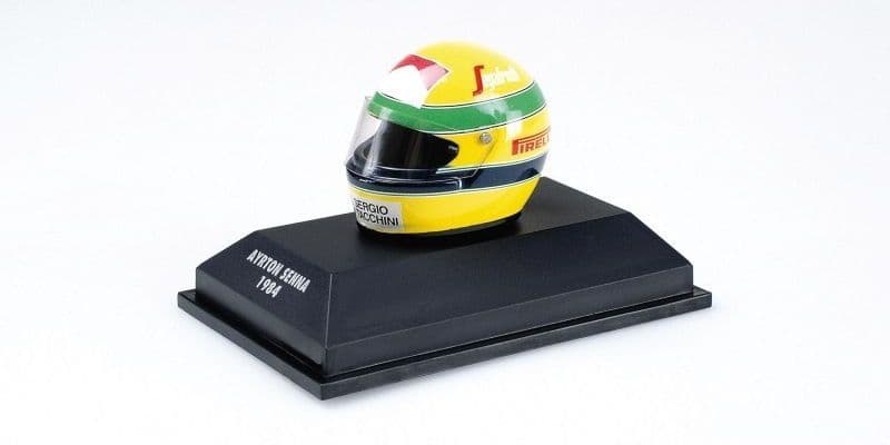Minichamps 540 388419 Ayrton Senna Helmet 1984 1/10 Scale *PRE ORDER £ 14.99*