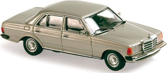 Minichamps 940 032205 Mercedes Benz (W123) 230E 1982 Gold Metallic 1/43 Scale PRE ORDER £ 38.33