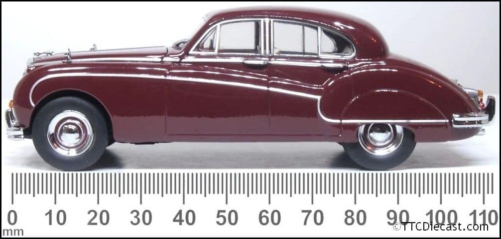 Oxford 43JAG9005 Jaguar MkIX Imperial Maroon 1:43 Scale
