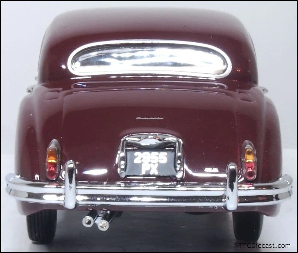 Oxford 43JAG9005 Jaguar MkIX Imperial Maroon 1:43 Scale