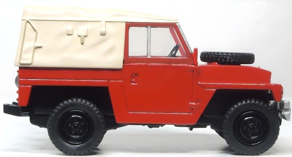Oxford 43LRL011 Land Rover Lightweight Red 1/43 Scale.