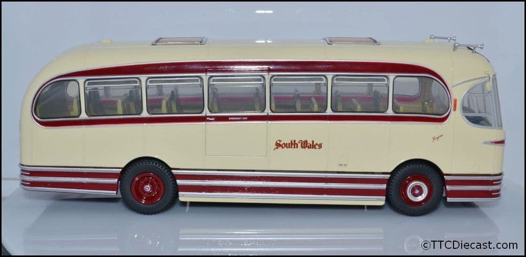 Oxford 43WFA001 AEC Weymann Fanfare - South Wales 1/43 Scale
