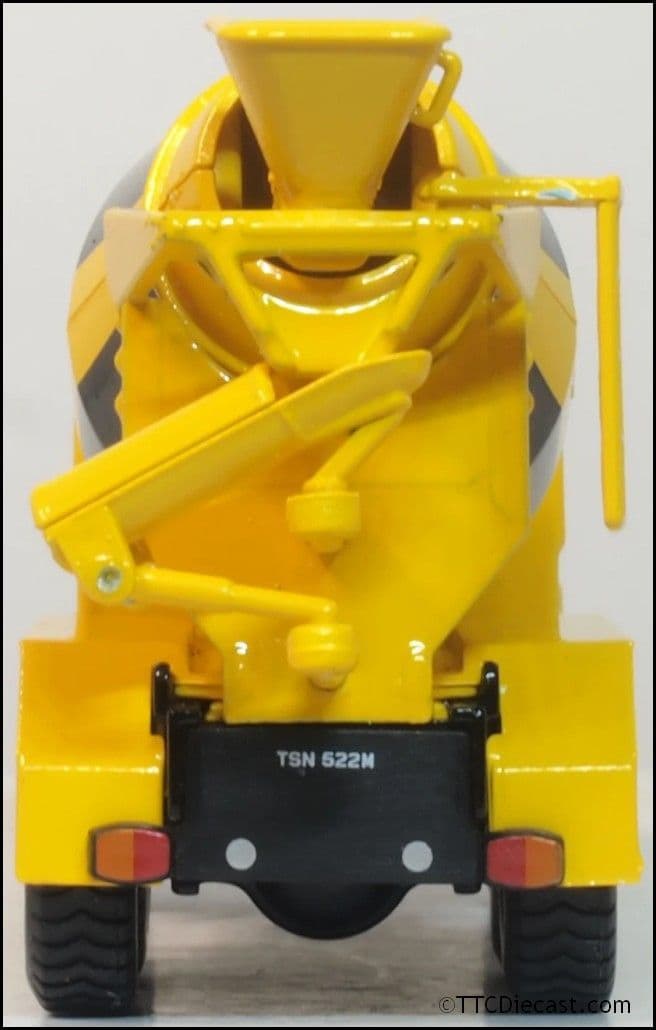 Oxford 76ACM002 AEC 690 Cement Mixer Yellow and Black 1:76 Scale