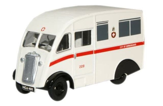 Oxford 76CM007 Commer Q25 Ambulance - City Of Birmingham