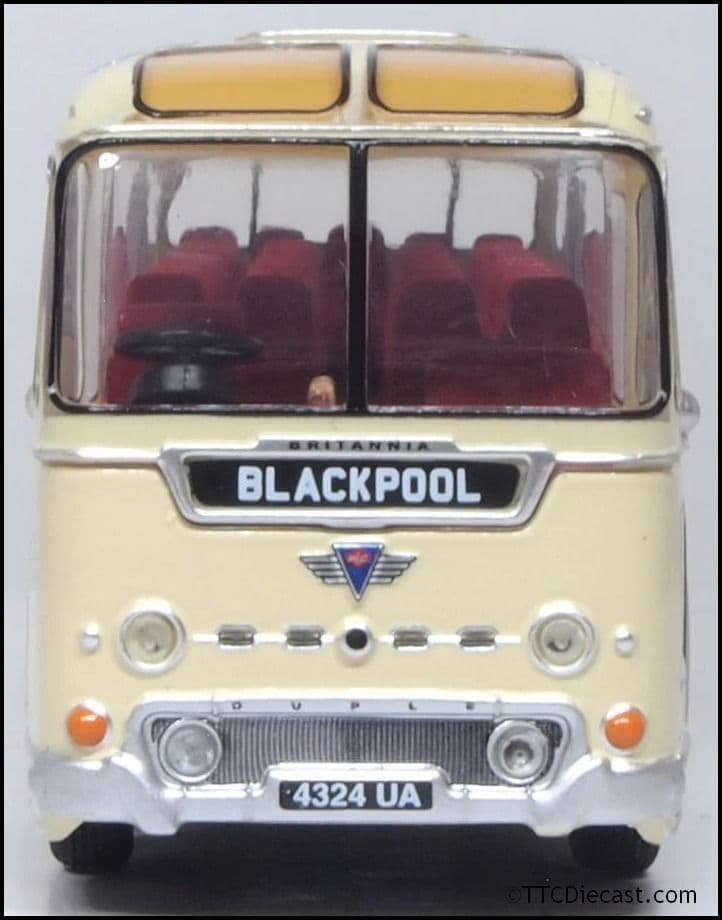 Oxford 76DB001 Duple Britannia Wallace Arnold 1:76 Scale