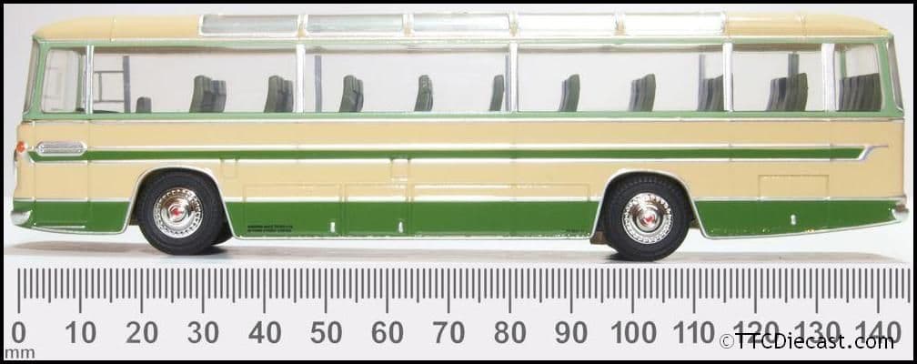 Oxford 76DC004 Duple Commander II - Greenslades 1/76 Scale