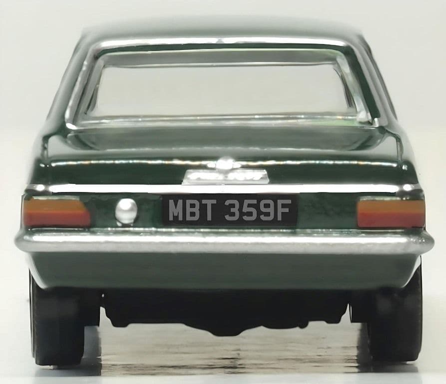 Oxford 76HB005 Vauxhall Viva HB Pinewood Green 1/76 Scale