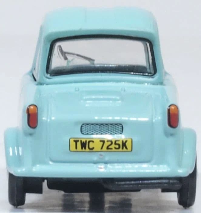 Oxford 76INV002 AC Invacar Turquoise - Pale Blue (Hubnut) 1/76 Scale
