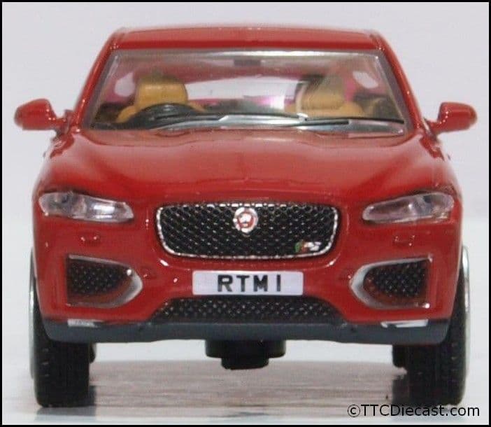 Oxford 76JFP003 Jaguar F Pace Italian Racing Red