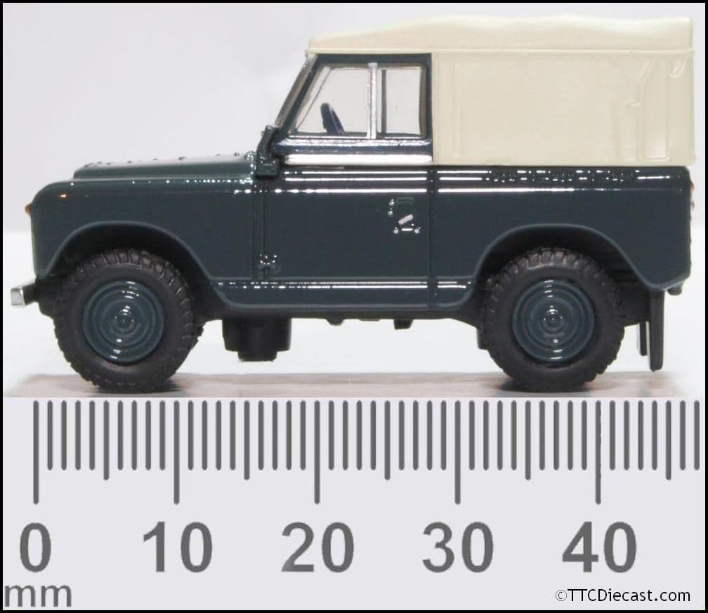 Oxford 76LR2S007 Land Rover Series II SWB Canvas RAF Police - OO Gauge