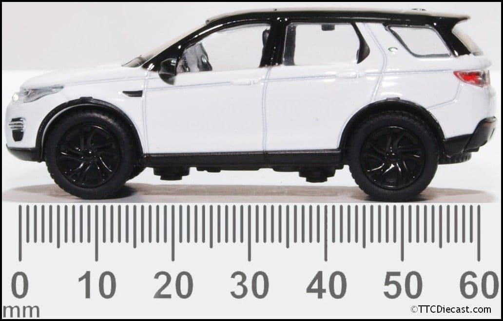 Oxford 76LRDS003 Land Rover Discovery Sport Fuji White