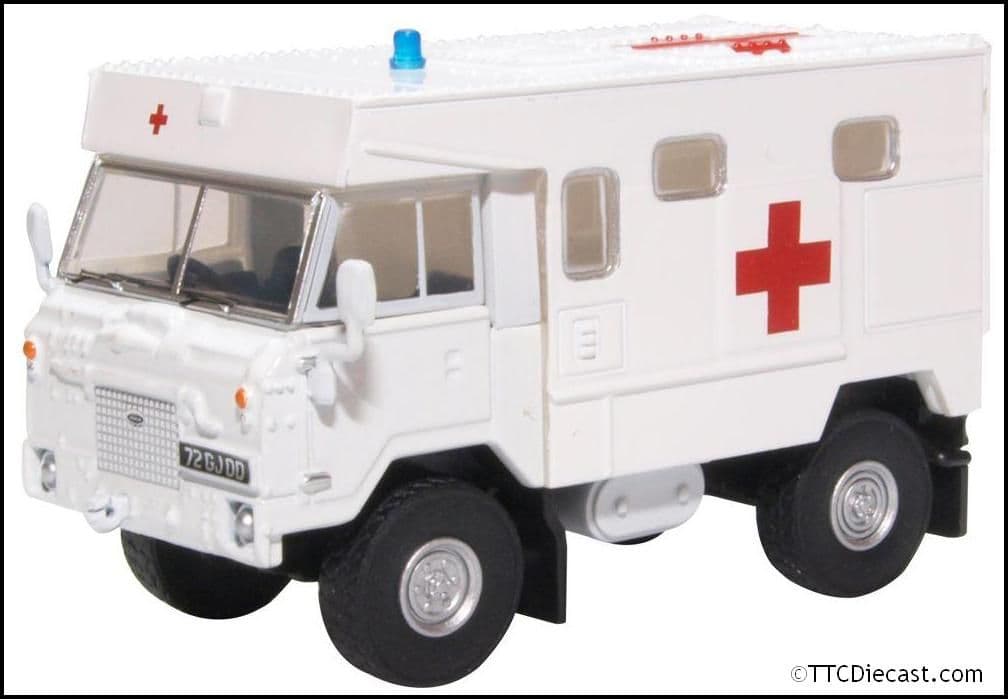 Oxford 76LRFCA003 Land Rover FC Ambulance 24 Field Ambulance - 1/76 Scale