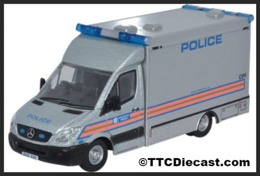 Oxford 76MA003 Mercedes Explosives Ordnance Disposal Metr