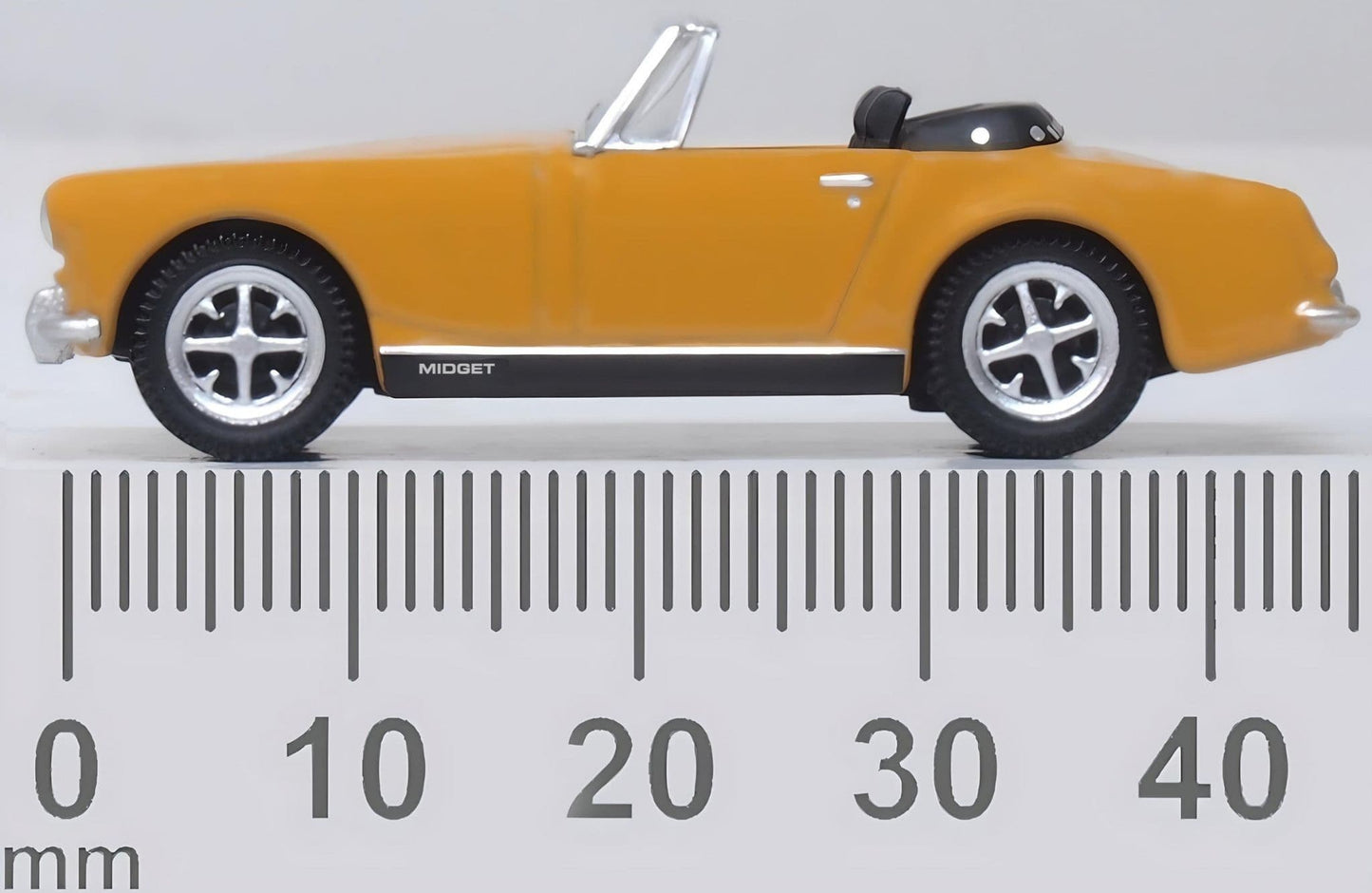 Oxford 76MGM002 MG Midget MkIII Bronze Yellow 1/76 Scale