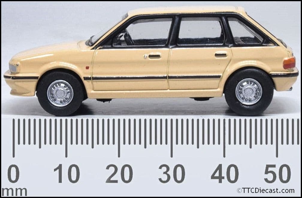 Oxford 76MST002 Austin Maestro Rattan Beige 1/76 Scale