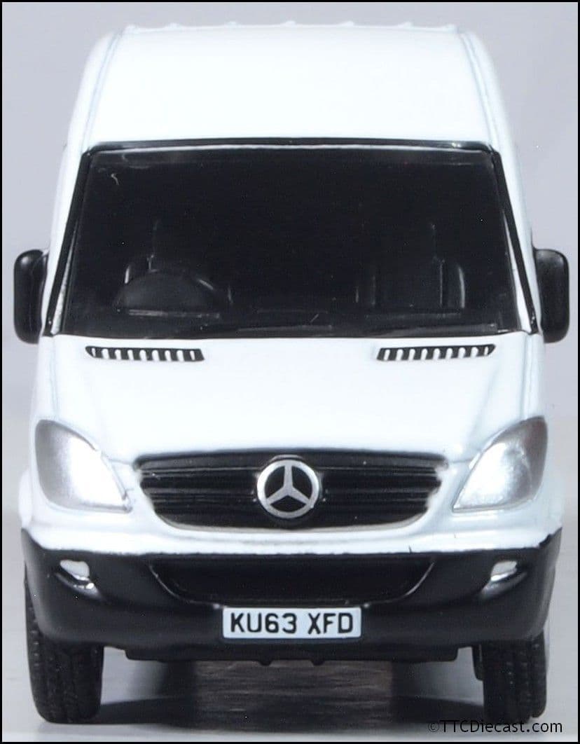 Oxford 76MSV004 Mercedes Sprinter White, 1/76 Scale