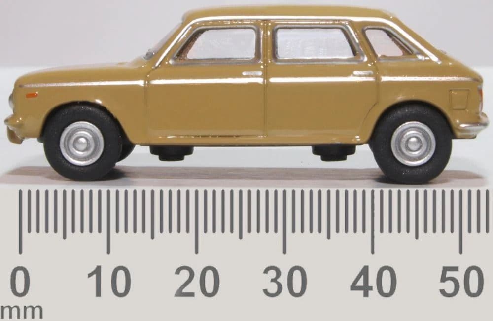 Oxford 76MX003 Austin Maxi Harvest Gold - 1/76 Scale