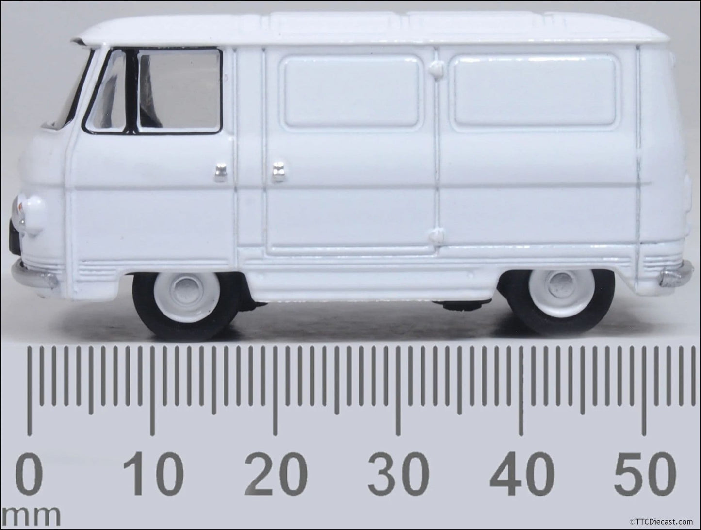 Oxford 76PB011 Commer PB White 1/76 Scale