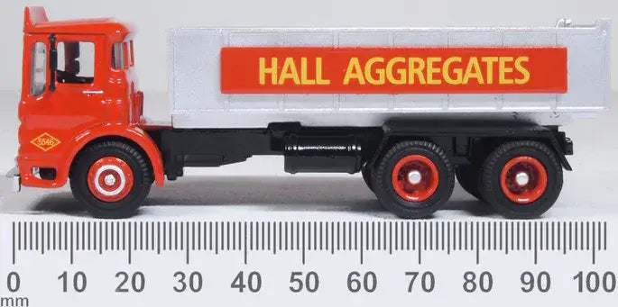 Oxford 76TIP006 AEC Tipper Hall Aggregates, OO Gauge