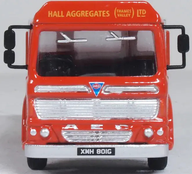 Oxford 76TIP006 AEC Tipper Hall Aggregates, OO Gauge