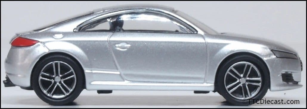 Oxford 76TT003 Audi TT Coupe Floret Silver 1:76 Scale
